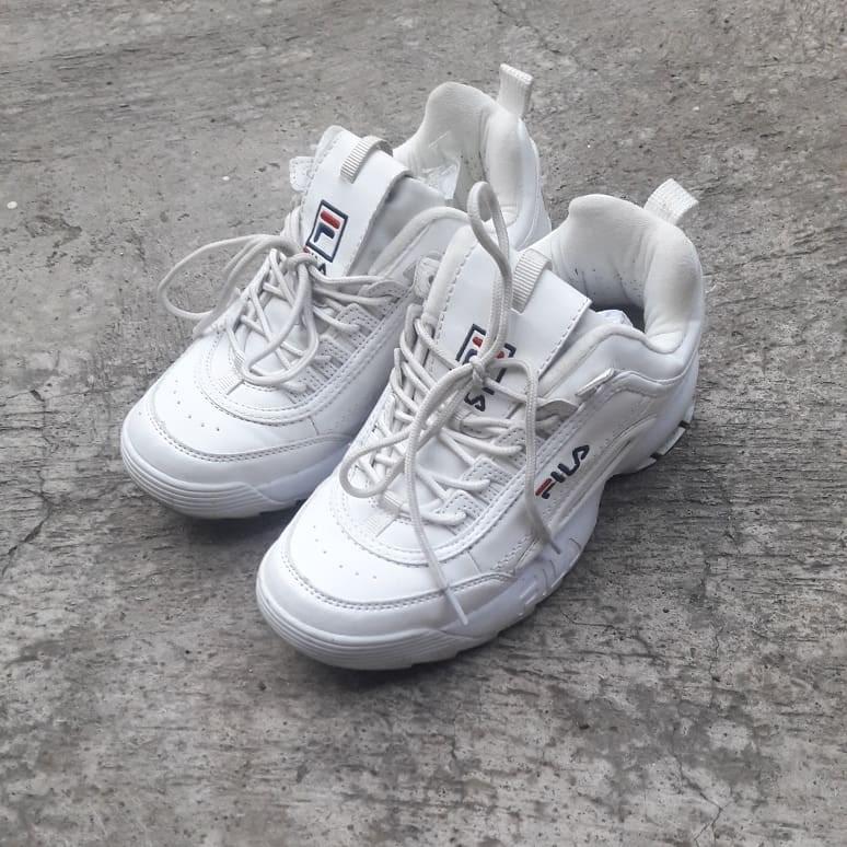 sepatu fila disruptor