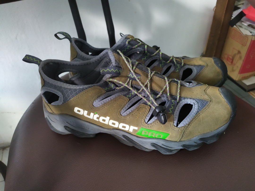 Sepatu Outdoorpro Alpha Fesyen Pria Sepatu Lainnya Di Carousell