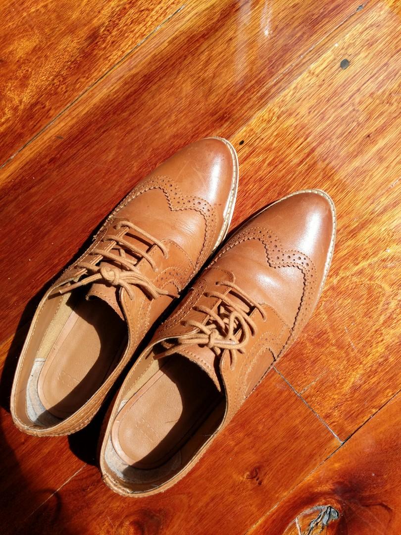 tan brogue women's shoes