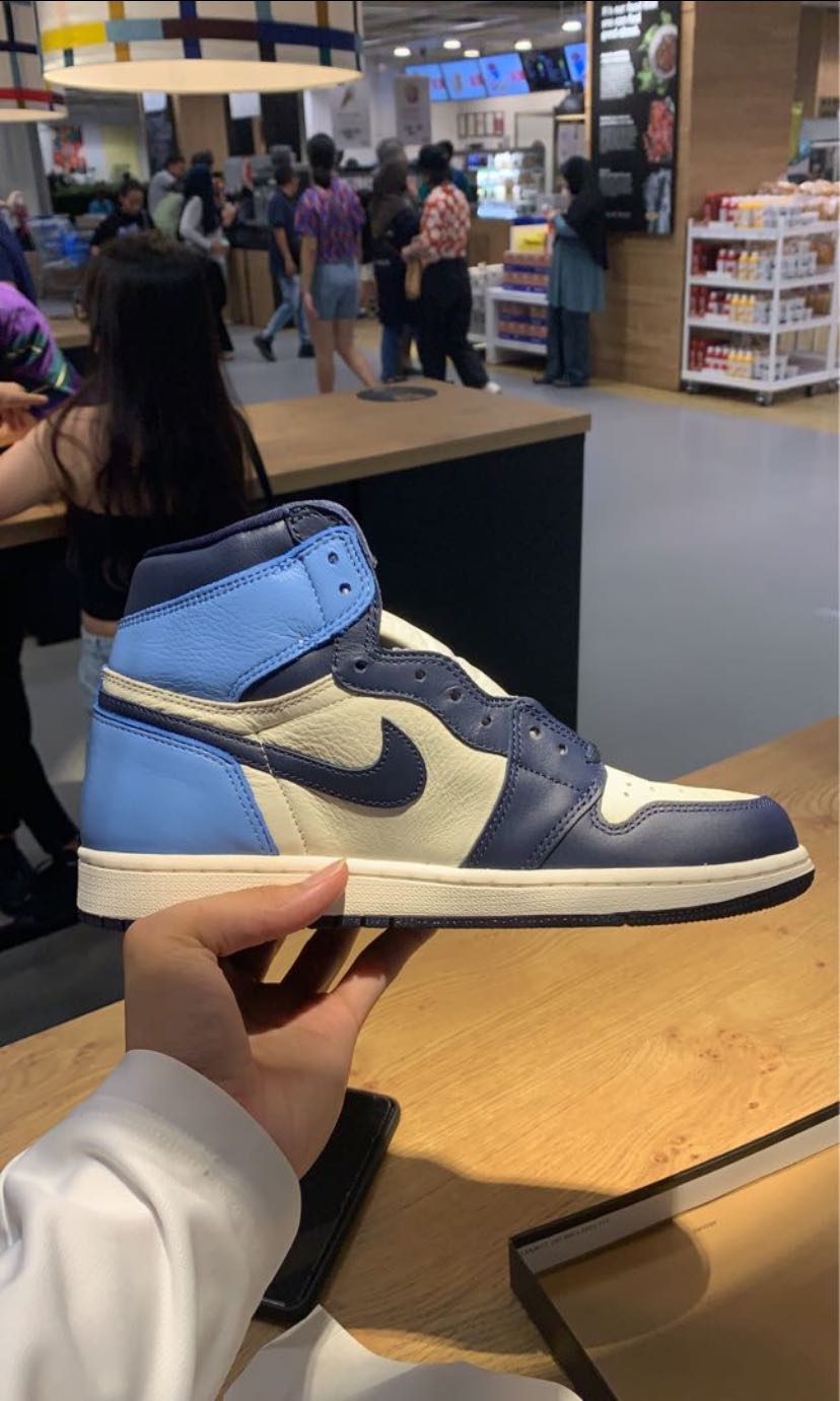 jordan obsidian size 7