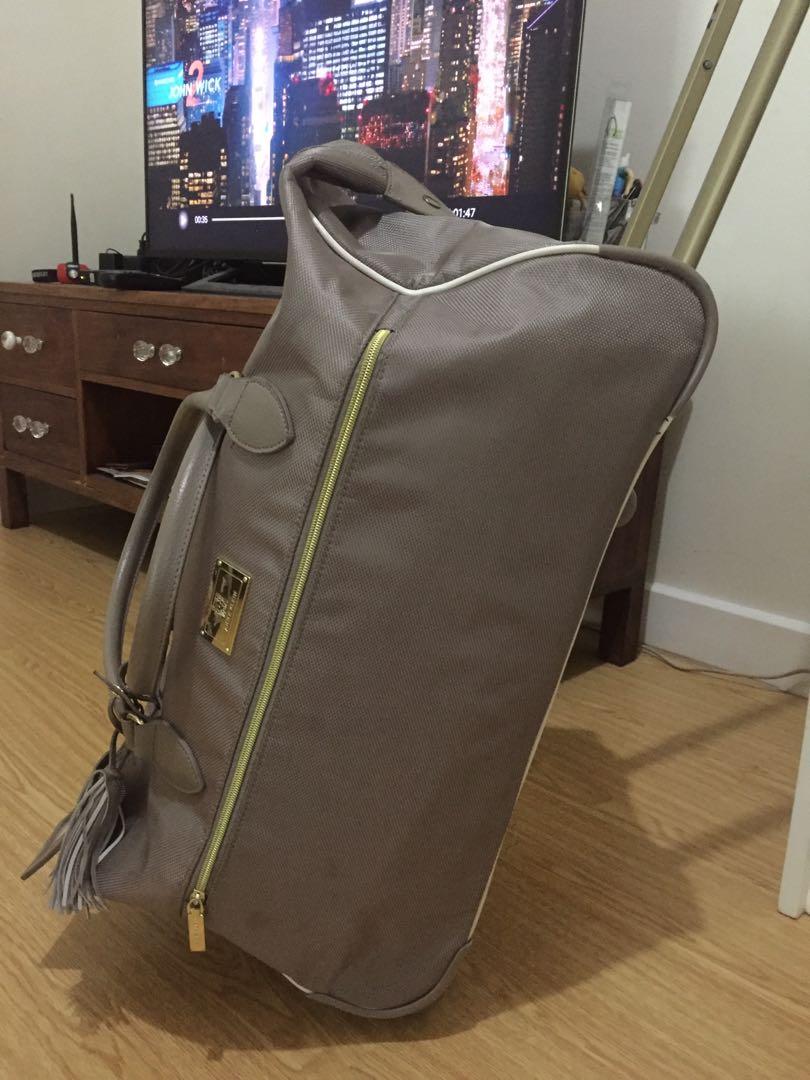 Aggregate more than 170 anne klein wheeled duffle bag best kidsdream.edu.vn