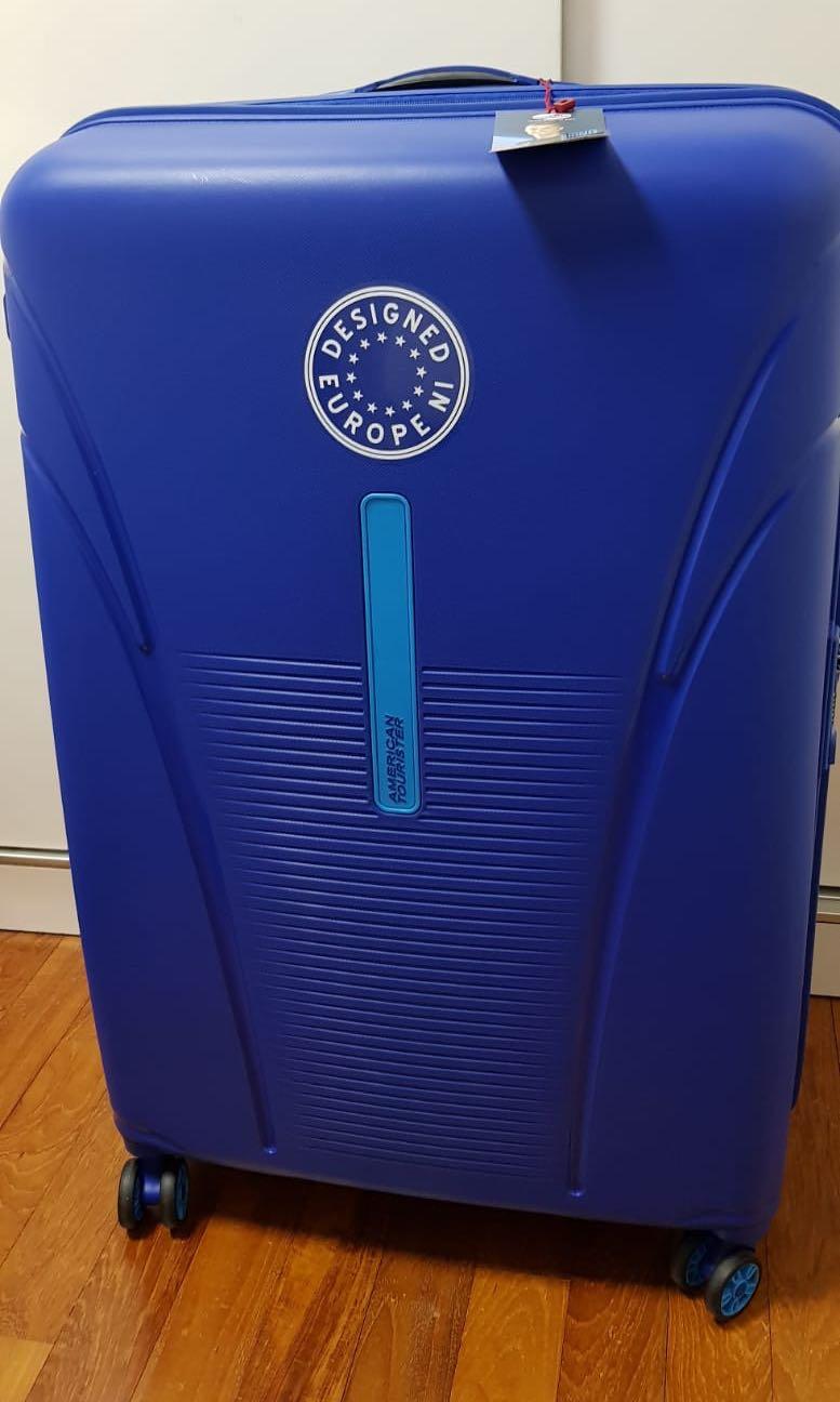 american tourister skytracer 82cm
