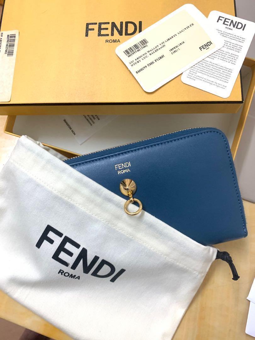 Fendi 長銀包, 女裝, 手袋及銀包, 長銀包- Carousell