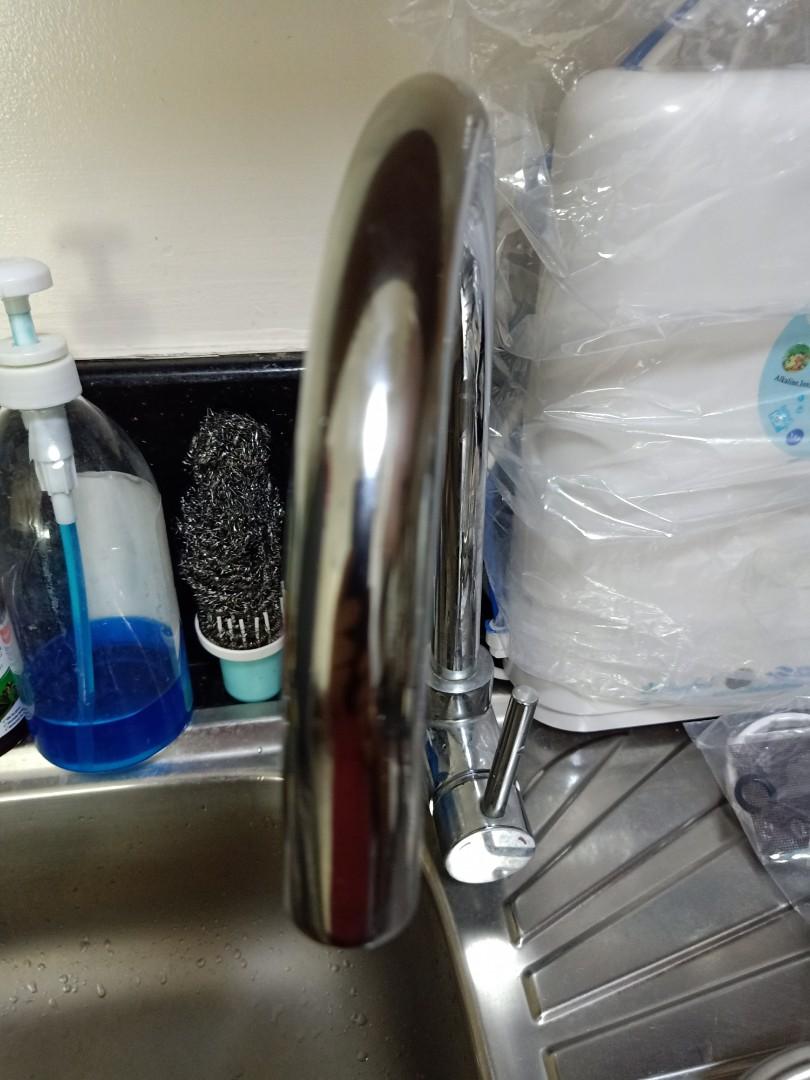 Kitchen Faucet (Category: Other Kitchen Appliances) located in Quezon City. Submitted by kar_tan2000 (Listing ID 258804183, Image 1). Description: .