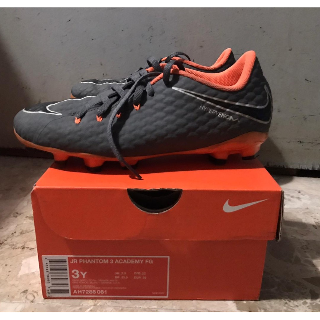 nike design football boots