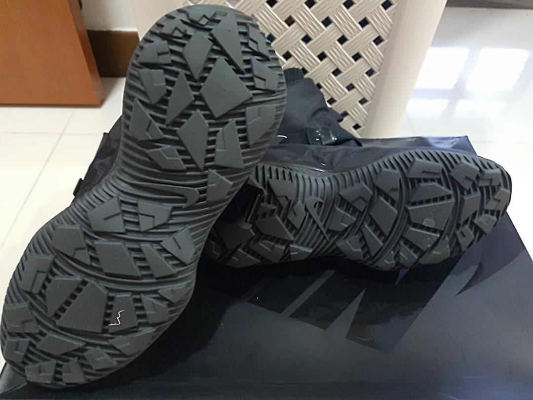 nike walking boots ladies