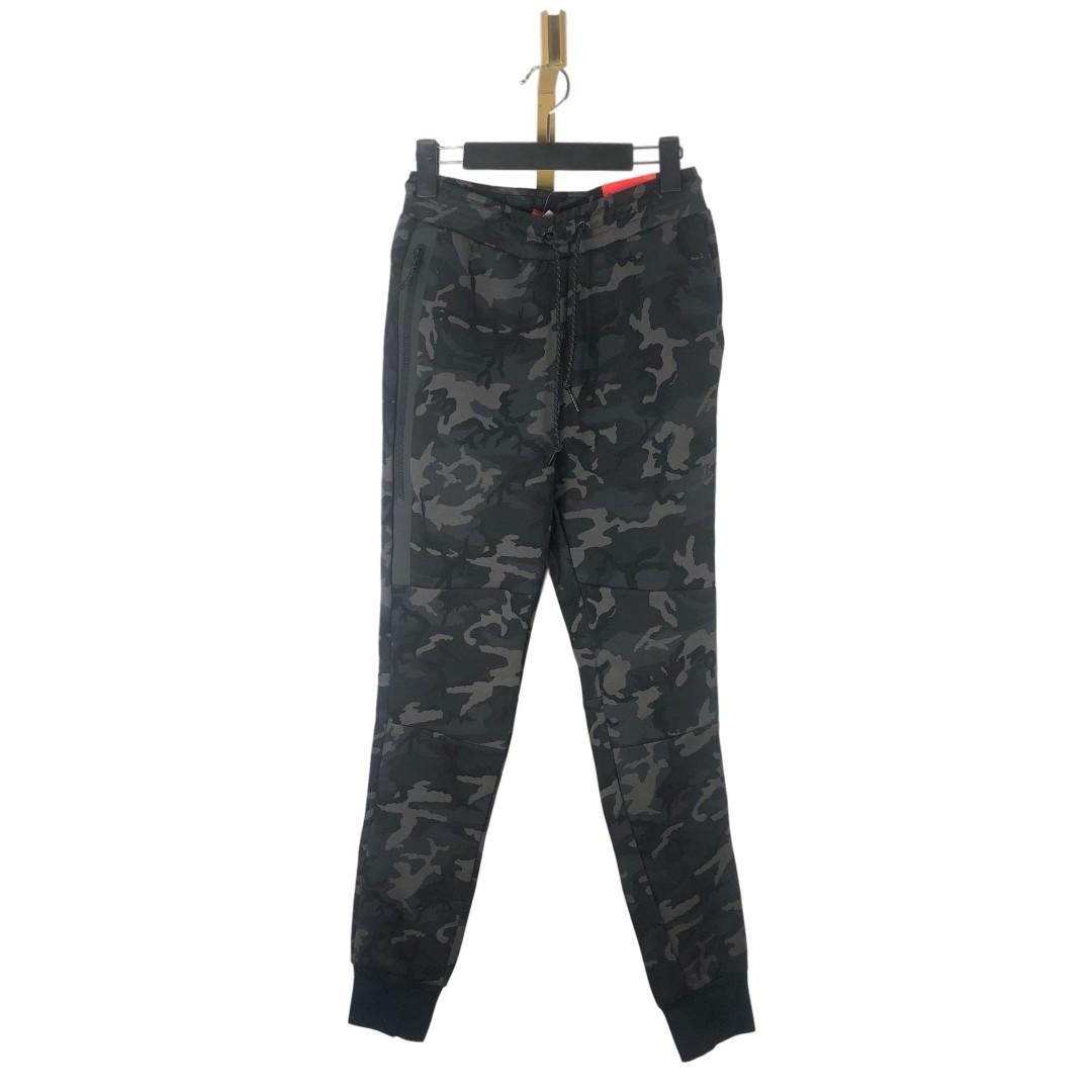 Nike Tech Fleece Sweatpants Camo Black XS Men s Fashion Bottoms