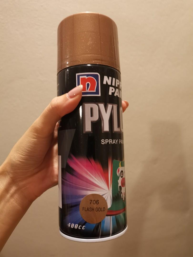 NIPPON Pylox spray paint in flash gold, Hobbies & Toys, Stationery & Craft, Craft Supplies