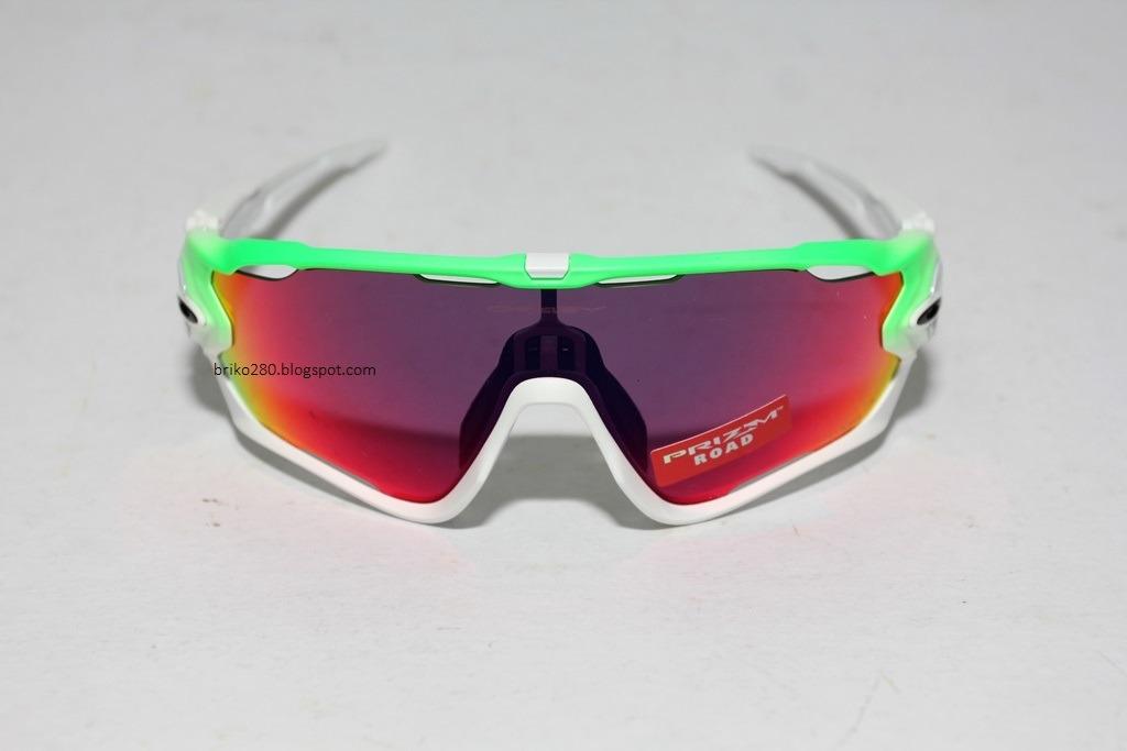 Oakley JawBreaker Green Fade Collection Men s Fashion Watches