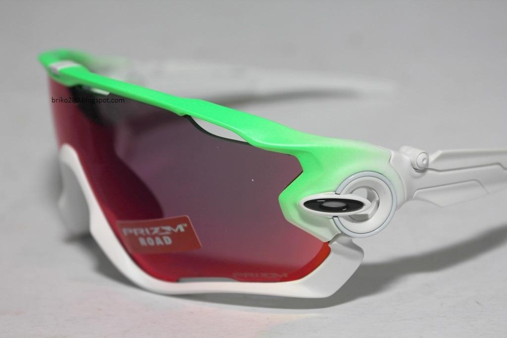 Jawbreaker top green fade