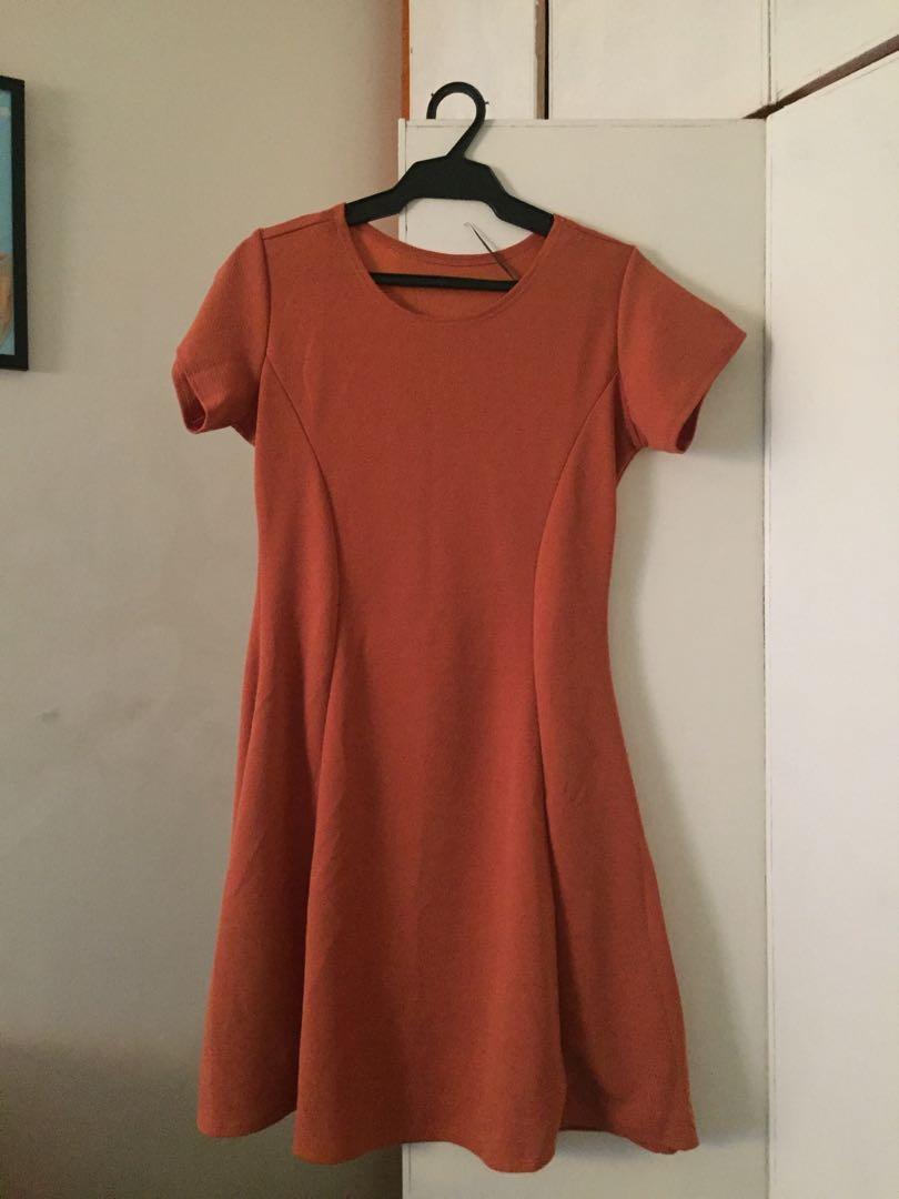 Office Dress (Category: Dresses) located in Marikina City. Submitted by imjasdee (Listing ID 253351215, Image 1). Description: Brand new Size: Small - Semi large Rfs: wrong size.