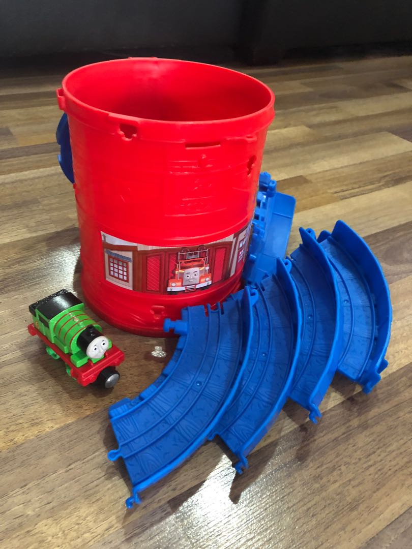 thomas and friends spiral tower tracks