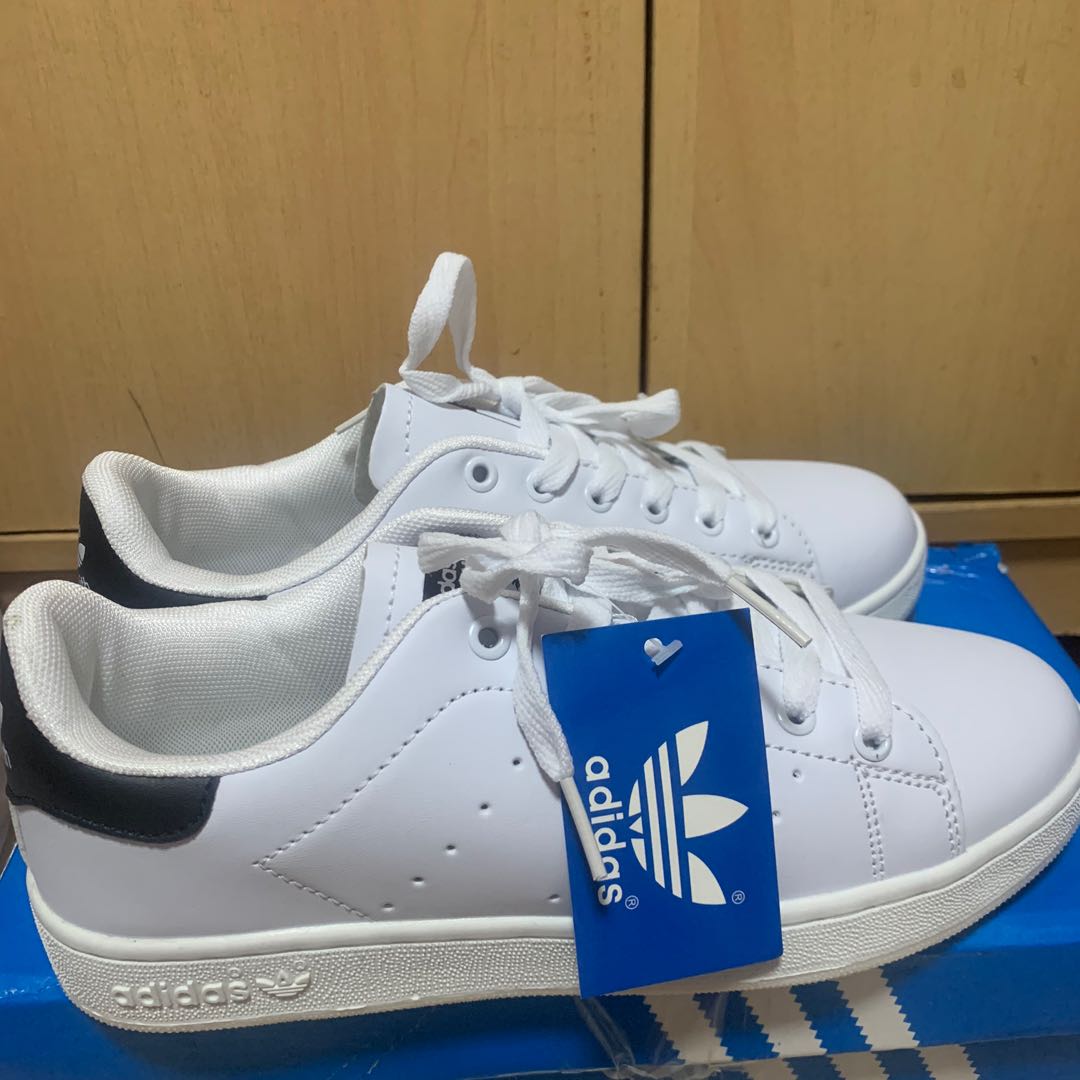 stan smith nere 39