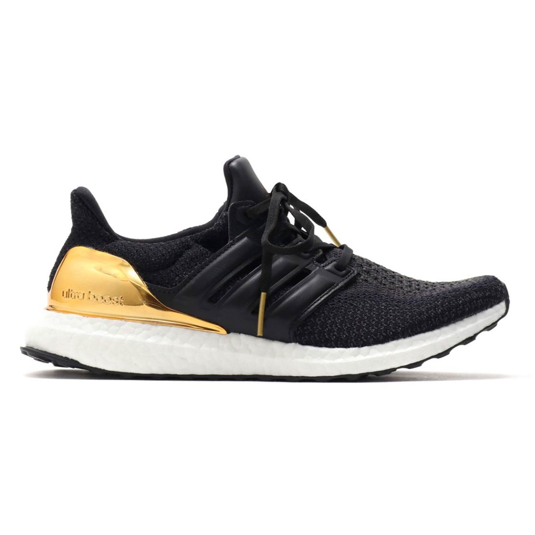 Ultra boost black kurz gold foil store