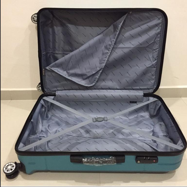 Barry smith luggage uk best sale