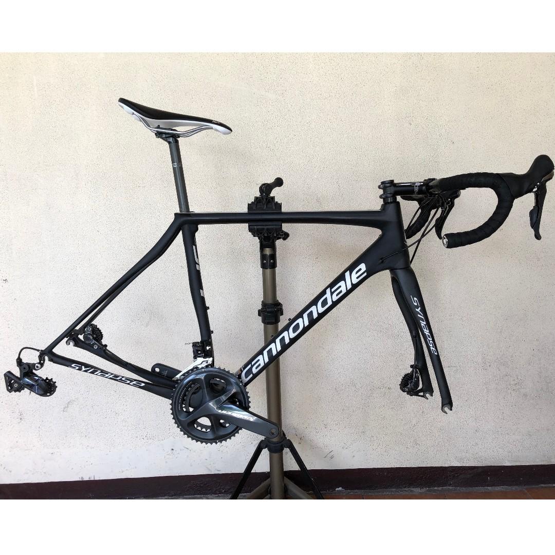 cannondale full carbon road bike