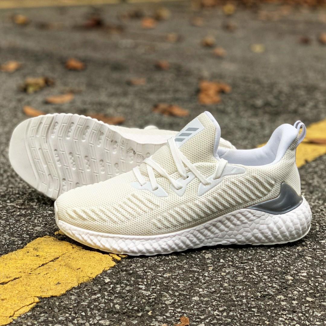 Adidas alpha best sale bounce cream white
