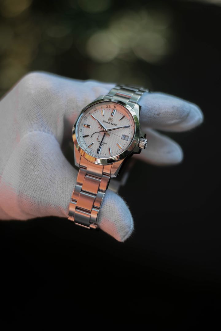 Grand Seiko Spring Drive GMT SBGE209, Luxury, Watches on Carousell