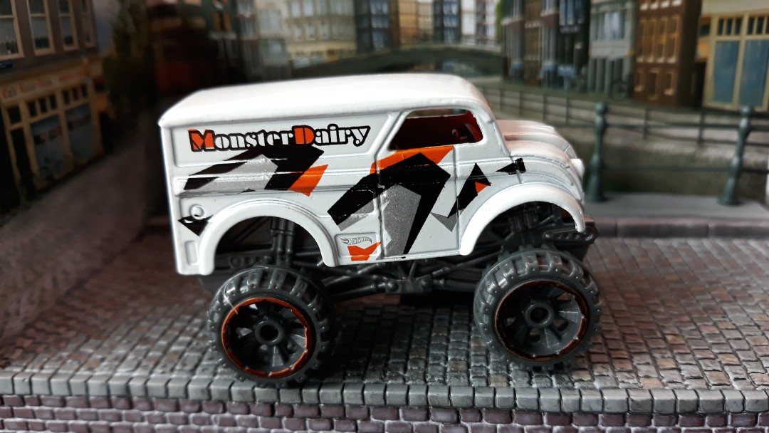 monster dairy delivery hot wheels