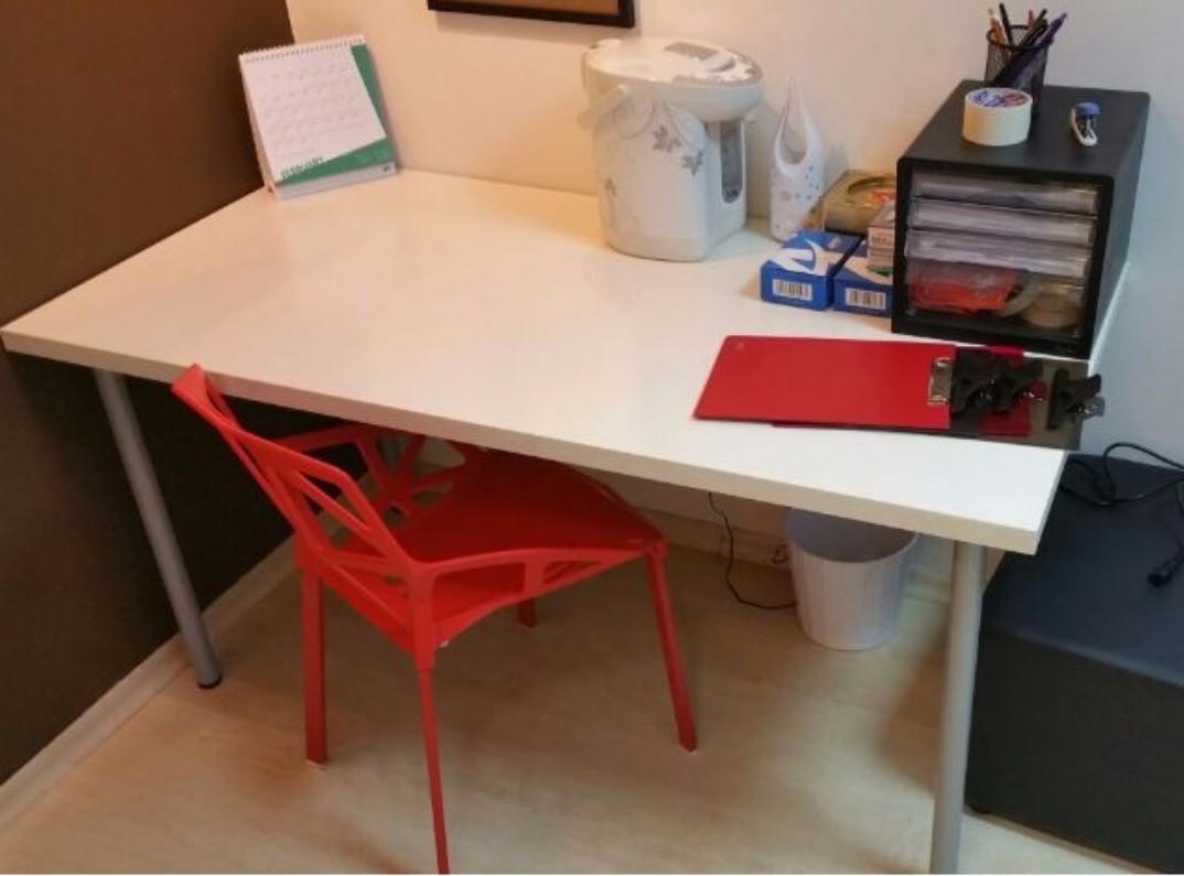 IKEA Study Table (Category: Tables & Sets) located in Singapore. Submitted by benjamin2510 (Listing ID 259015645, Image 1). Description: Study Table for Sale. Letting go @ $18! Self Collection!.