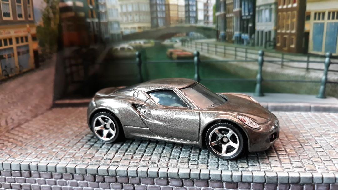 AVAILABLE Matchbox Alfa Romeo 4C in box RARE Hobbies Toys