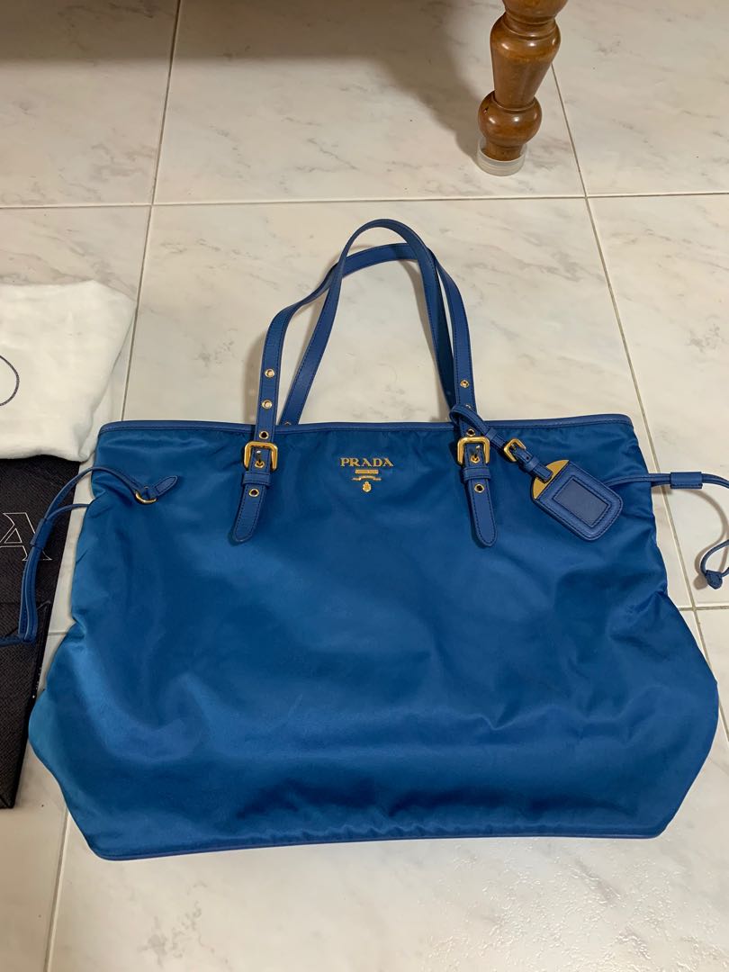 PRADA 1BG997 TESSUTO SAFFIANO Luxury Bags Wallets on Carousell