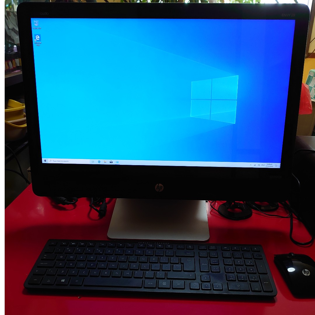Selling my used HP Envy 23 All in one desktop, Computers & Tech