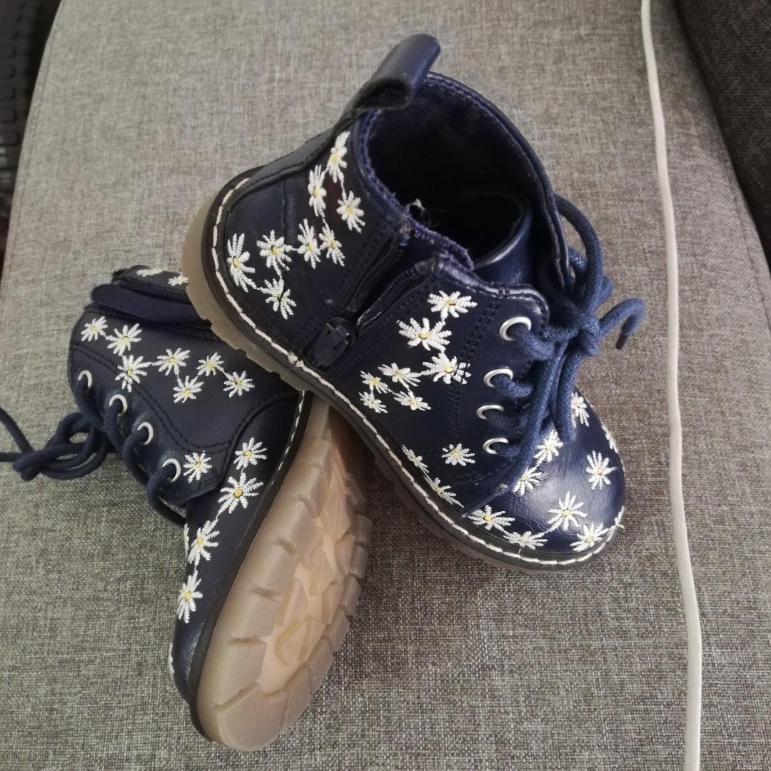 Zara daisy boots clearance