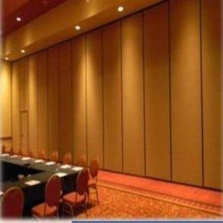 OPERABLE WALL : FABRIC-LAMINATE FINISHED