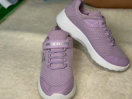 skechers trainers size 5