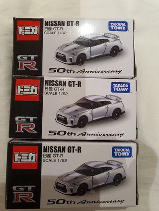 Takara TOMY 50th Anniversary Nissan GT-R