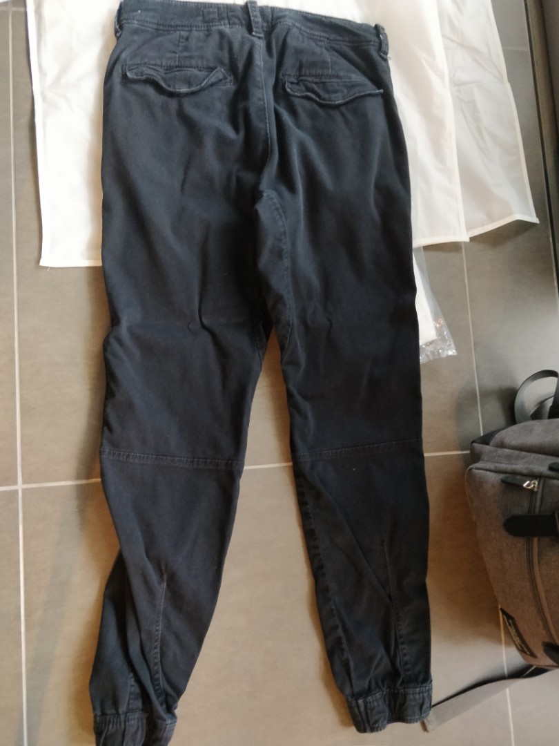 abercrombie & fitch cargo joggers