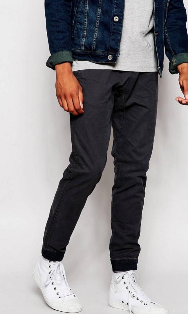 Fitch A\u0026F jogger twill pants 
