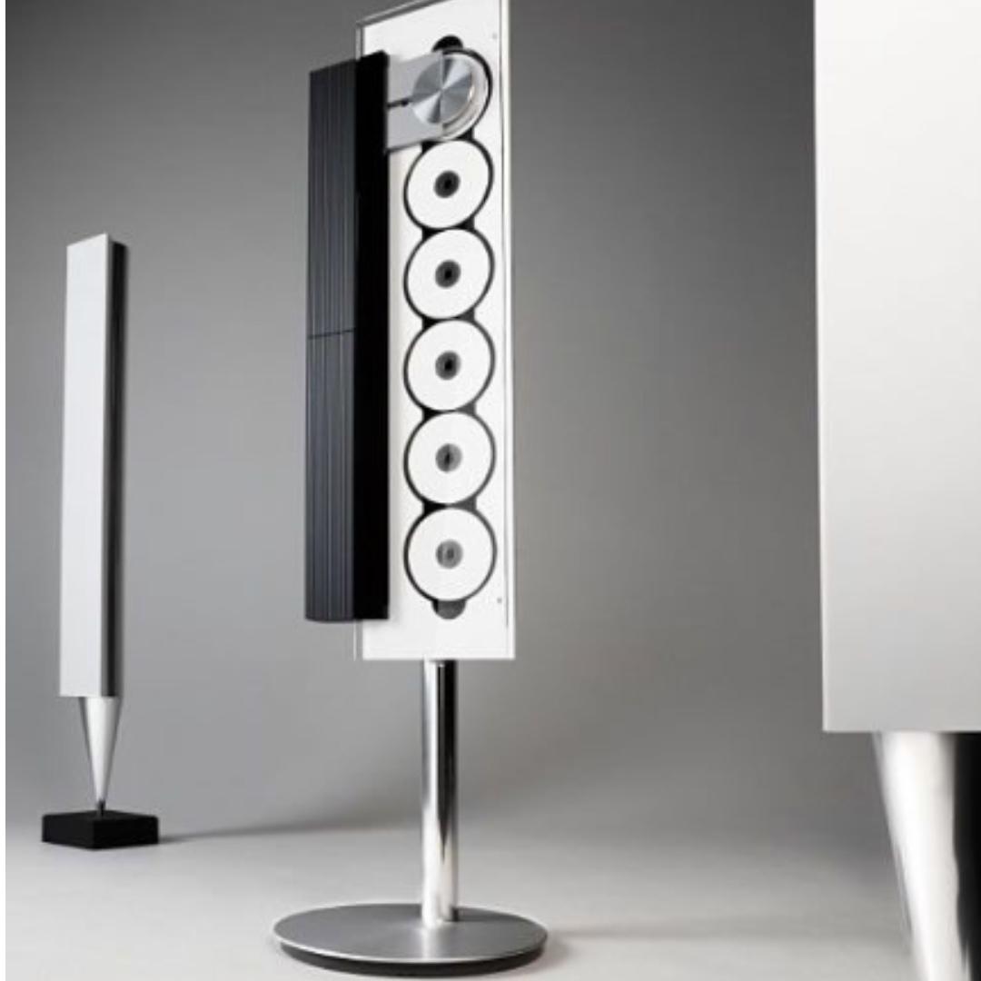 Bang & Olufsen BeoSound 9000 MKIII 6Disc CD Player and BeoLab 8000