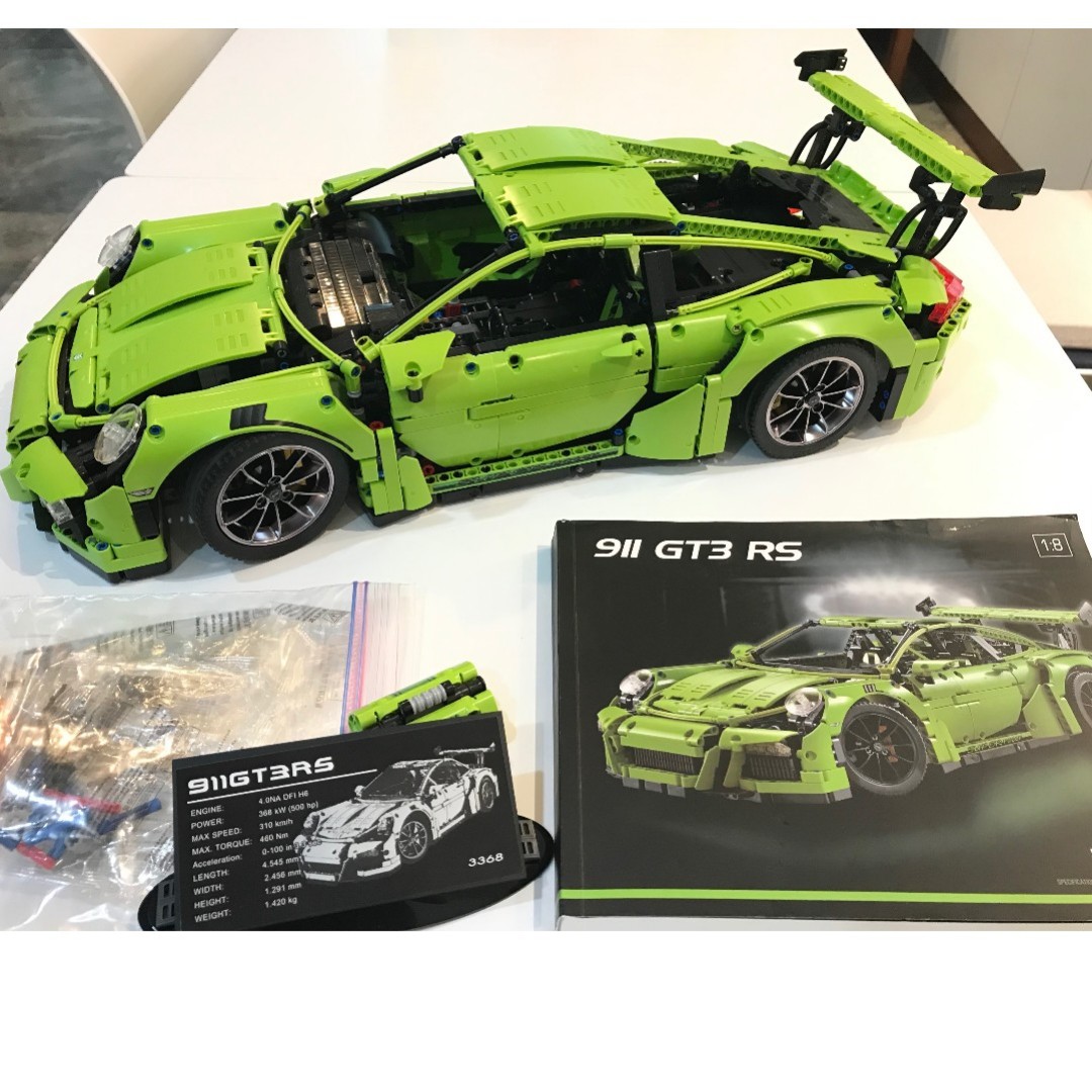 Review of Decool 3368 Porsche 911 GT3 RS in White Clone of Lego 42056. –  Customize Minifigures Intelligence