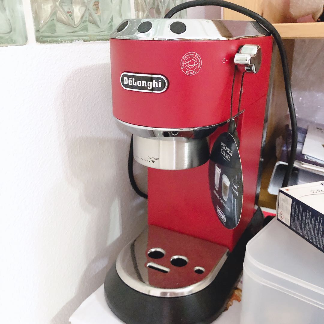 DELONGHI EC685.R PUMPDRIVEN COFFEE MACHINE, TV & Home Appliances