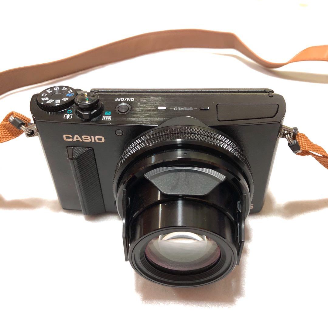 Digital Camera (Category: Cameras) located in Singapore. Submitted by shanton (Listing ID 259316184, Image 4). Description: Item Condition: Good Working Condition (9.5/10) as shown on the photos. Selling with items as follow: 1) Camera (without memory card) 2) Original Battery & Charger (without box) 3) Camera Cover 4) Additional Camera Bag (Brand New) Camera Specifications: - 12.1 Megapixels - Optional Zoom: 10.7x - 3.5 inch Super Clear LCD - 28