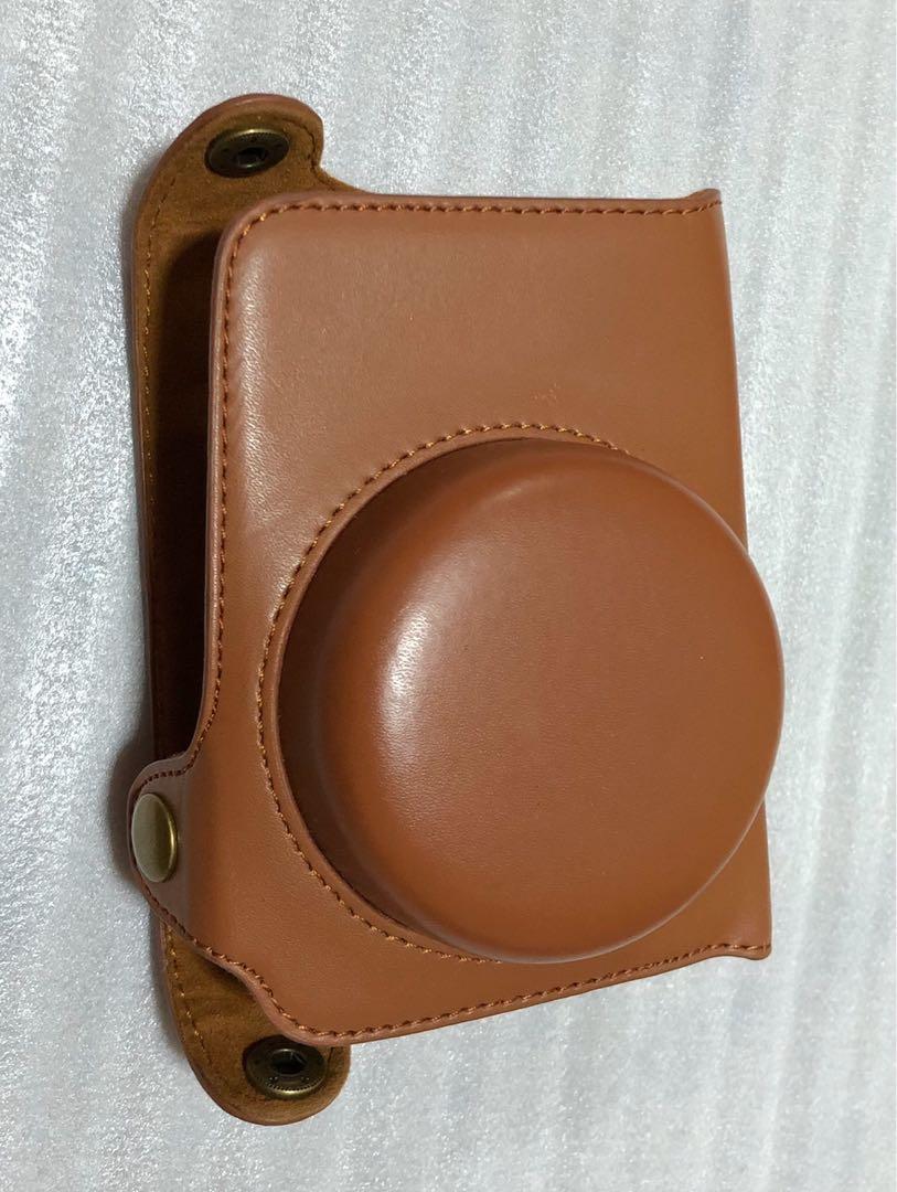 Digital Camera (Category: Cameras) located in Singapore. Submitted by shanton (Listing ID 259316184, Image 6). Description: Item Condition: Good Working Condition (9.5/10) as shown on the photos. Selling with items as follow: 1) Camera (without memory card) 2) Original Battery & Charger (without box) 3) Camera Cover 4) Additional Camera Bag (Brand New) Camera Specifications: - 12.1 Megapixels - Optional Zoom: 10.7x - 3.5 inch Super Clear LCD - 28