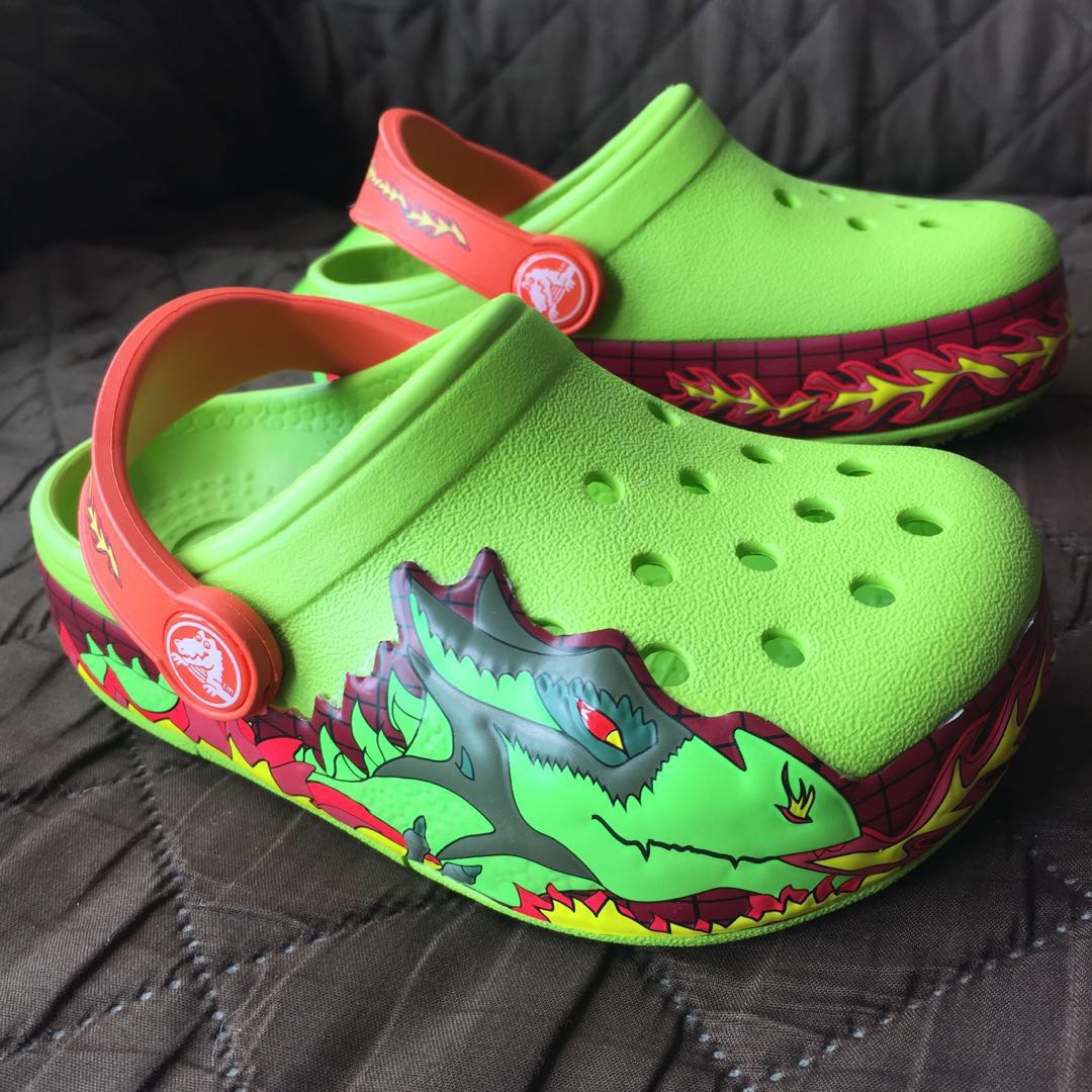 dragon crocs