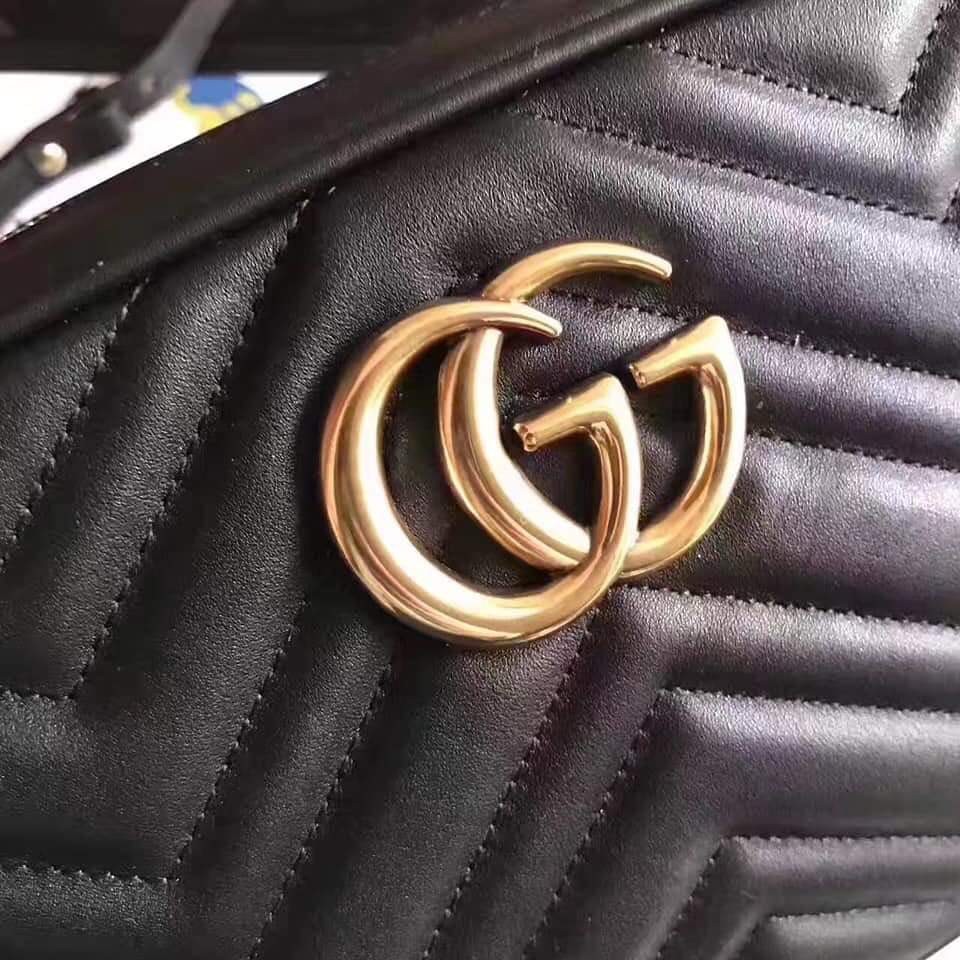 Gucci Marmont Medium Camera Bag (24cm)