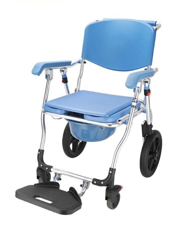 KDB699 Commode WheelChair, Sports Equipment, Exercise & Fitness, Cardio ...