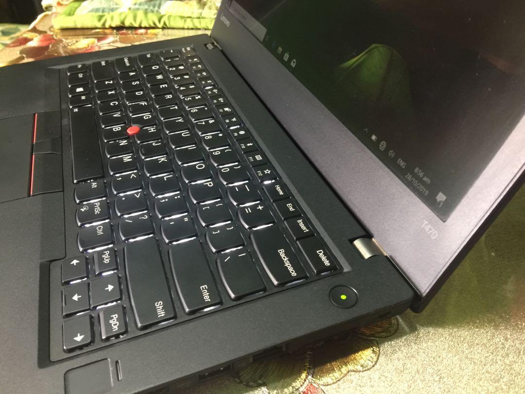 Lenovo thinkpad T470 touchscreen core i5 7th gen 7300u 8gb ram 256gb