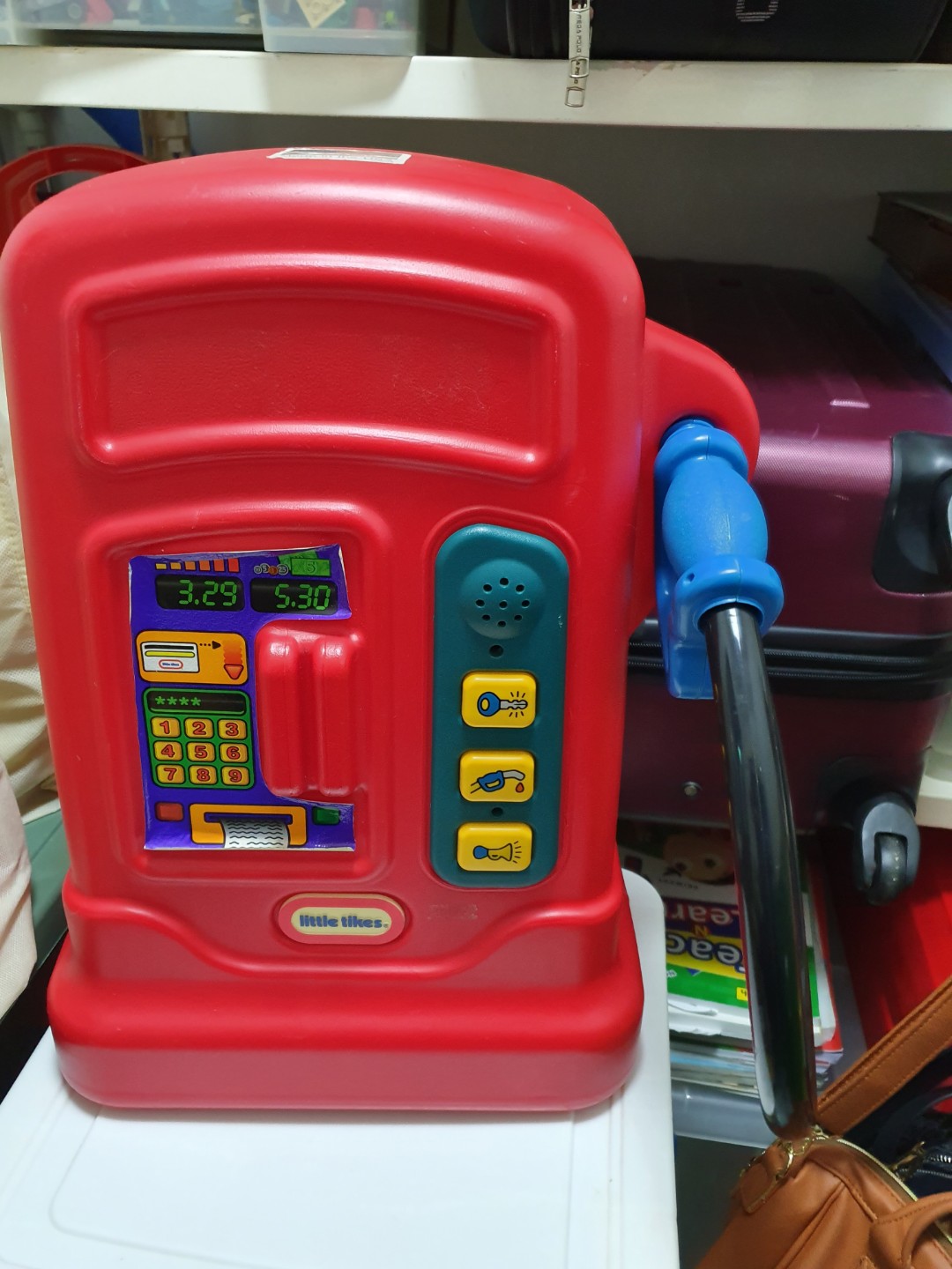 Little tikes petrol station 2025