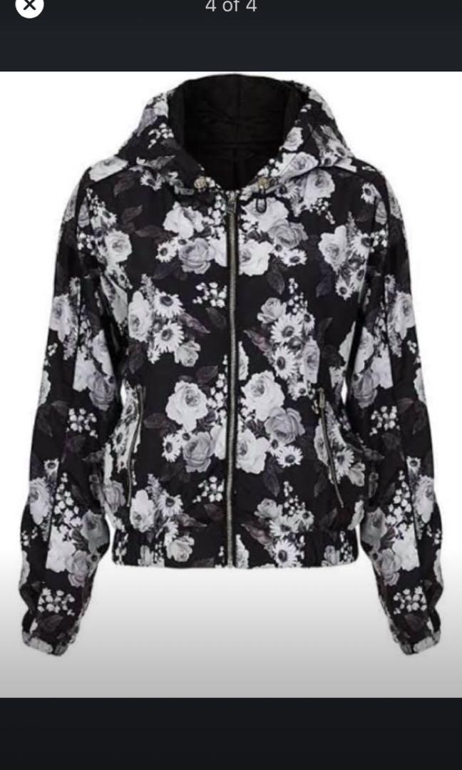 Lorna jane clearance bomber jacket
