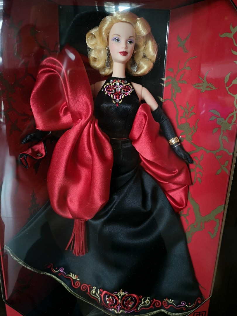 Mann's chinese theater barbie hot sale