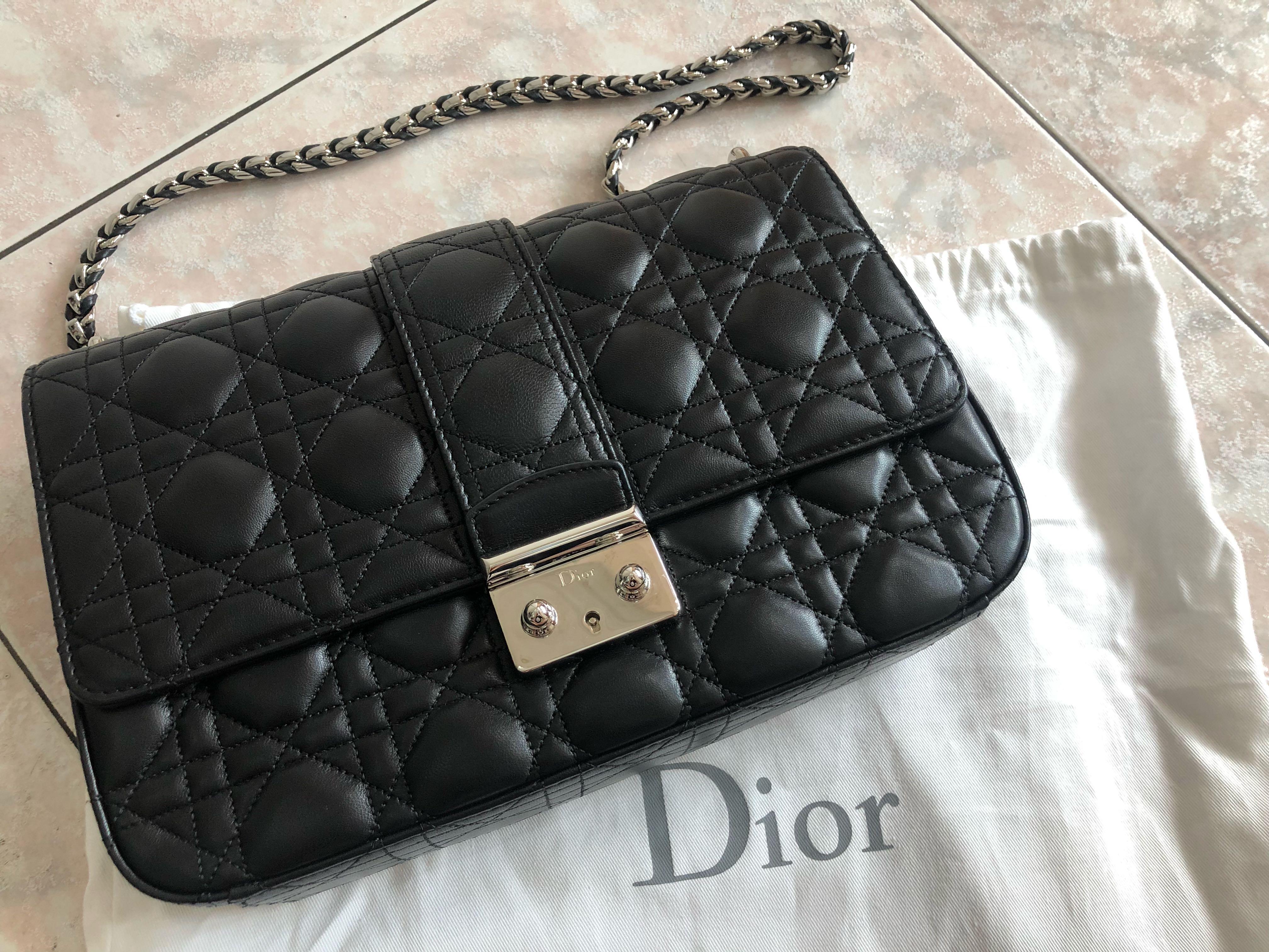Miss dior flap discount bag