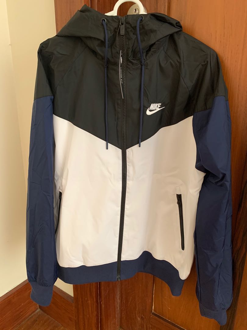 Nike windbreaker jacket brand new, Men 