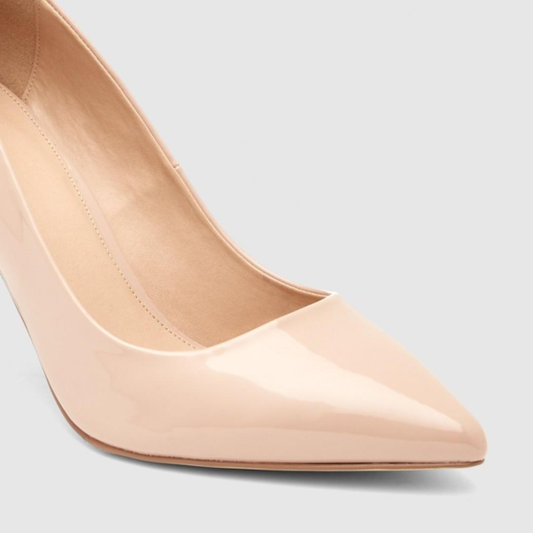 Novo nude shoes clearance