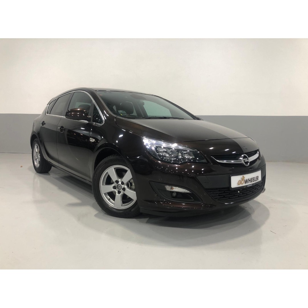 Opel Astra J 1 4at 5dr Turbo Cars Used Cars On Carousell