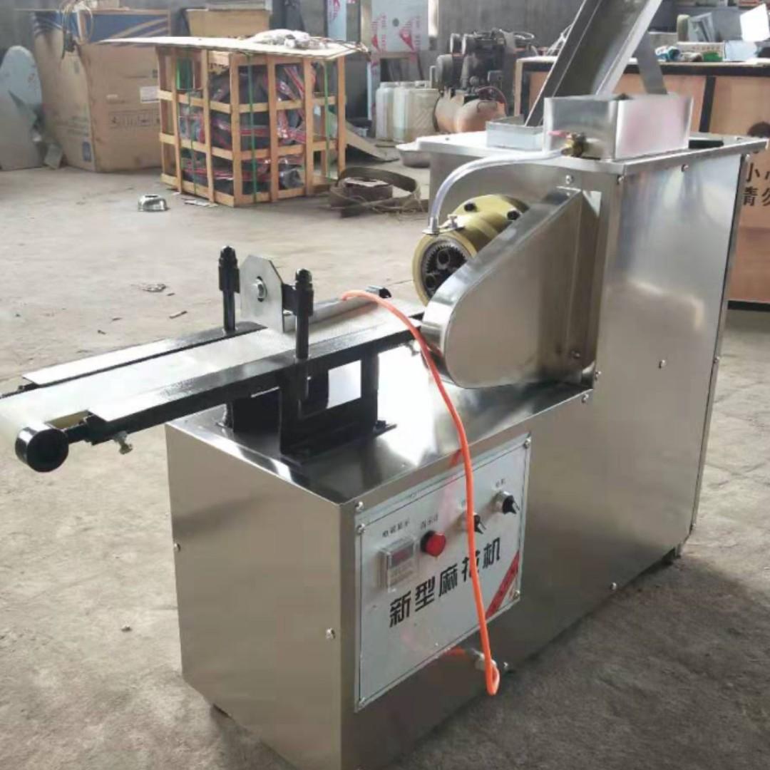 pilipit (twister) forming machine (Category: Bakeware) located in Manila. Submitted by christbooth (Listing ID 259213349, Image 1). Description: pilipit (fry twister dough) forming machine size:1200x380x800mm power: 1.5kw material: stainless steel.